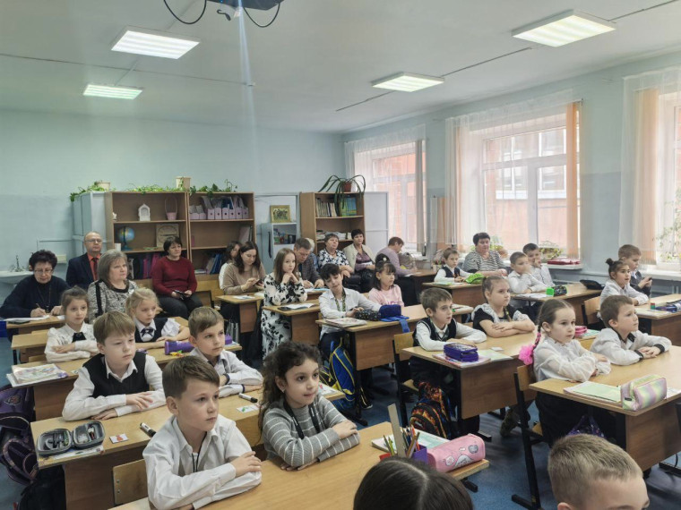❗Кустовой практико-ориентированный семинар прошёл в МКОУ "Средняя общеобразовательная школа №2 им. И.С. Унковского" п. Воротынск..