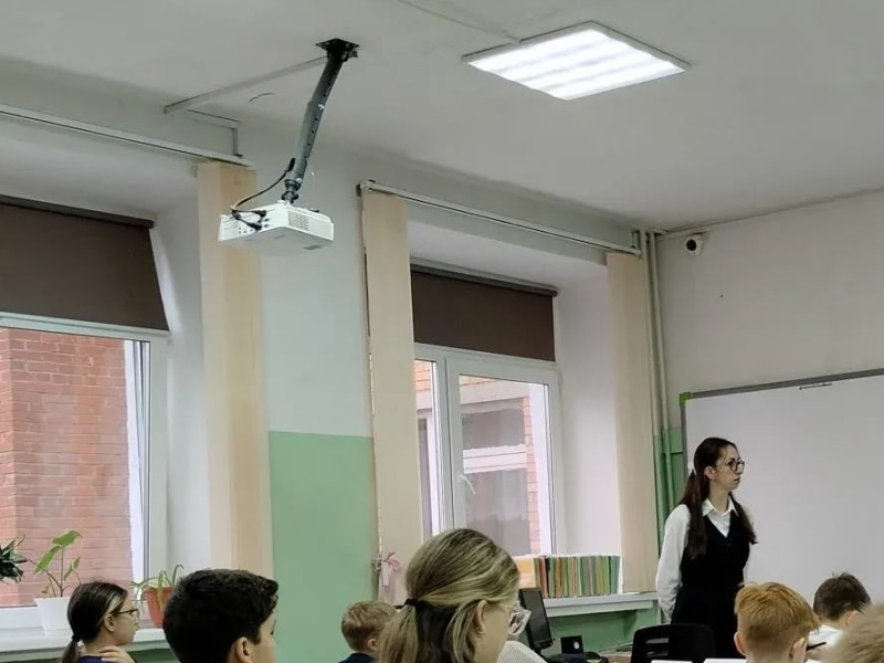 Сегодня в МКОУ СОШ №2 им. И. С. Унковского прошёл муниципальный открытый практико - ориентированный семинар по теме: "Инструментарий и технологии оценивания образовательных результатов в условиях ФГОС:опыт, проблемы, решения"..